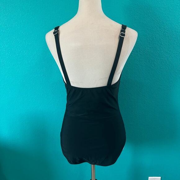 NWT Cupshe Black Ruched Tummy Control One-Piece Size L Black Beach Swim Surf - Picture 4 of 5